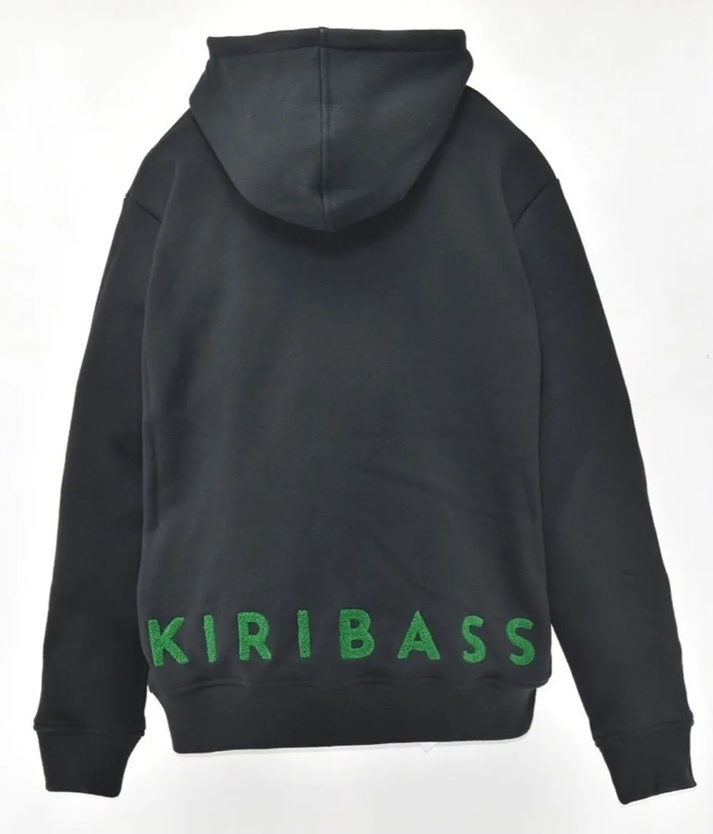KIRIBASSはファッションの分野にもチャレンジしております。